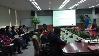 QY球友会集团组织召开公文写作交流会